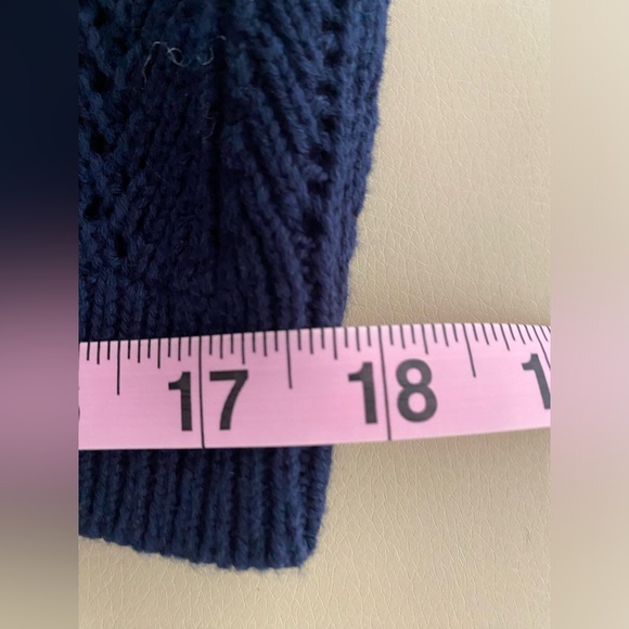 NWT- Hollister navy blue crop sweater - Picture 11 of 13